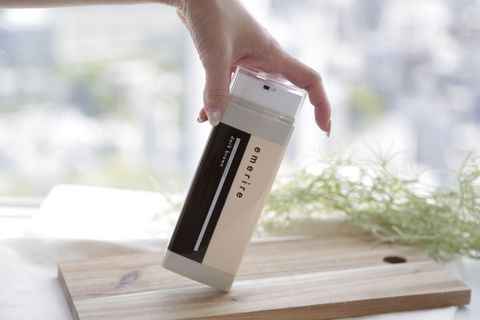 エメリル ブラックデュアルトリートメント Emerire（エメリル）ブラックデュアルトリートメント（ブラトリ）で